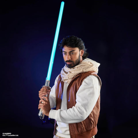 Star Wars The Black Series Ezra Bridger Force FX Elite Lightsaber