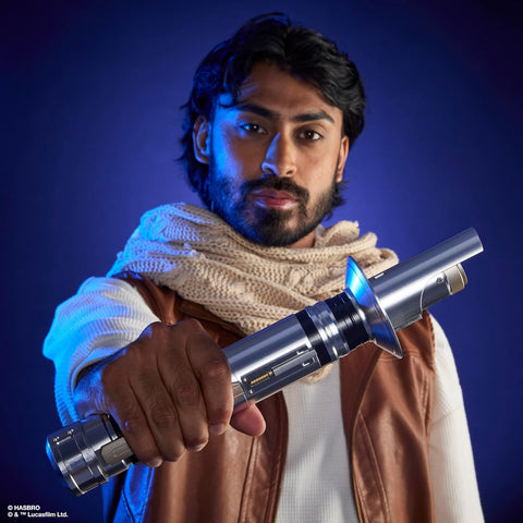 Star Wars The Black Series Ezra Bridger Force FX Elite Lightsaber